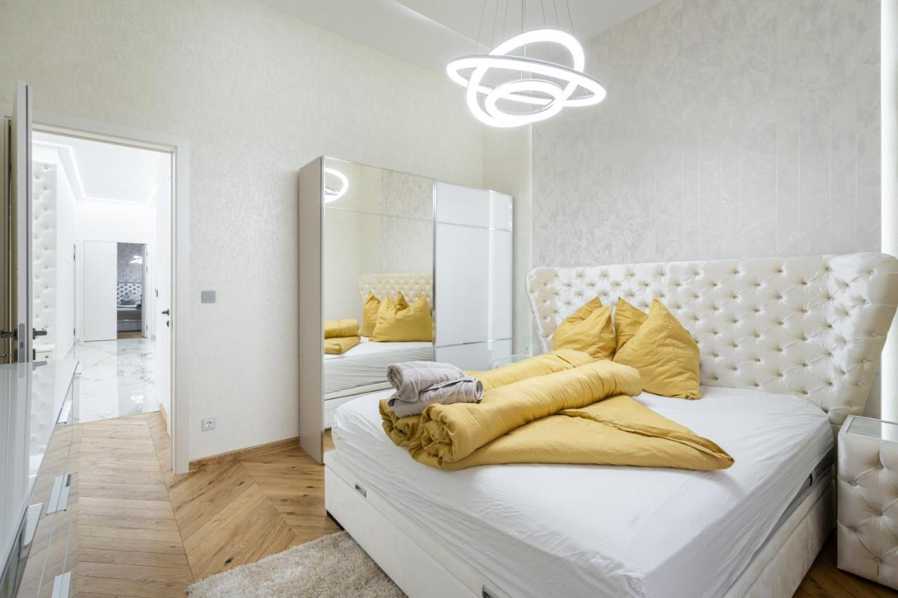 Heart Of Luxury With Amazing View Апартаменты