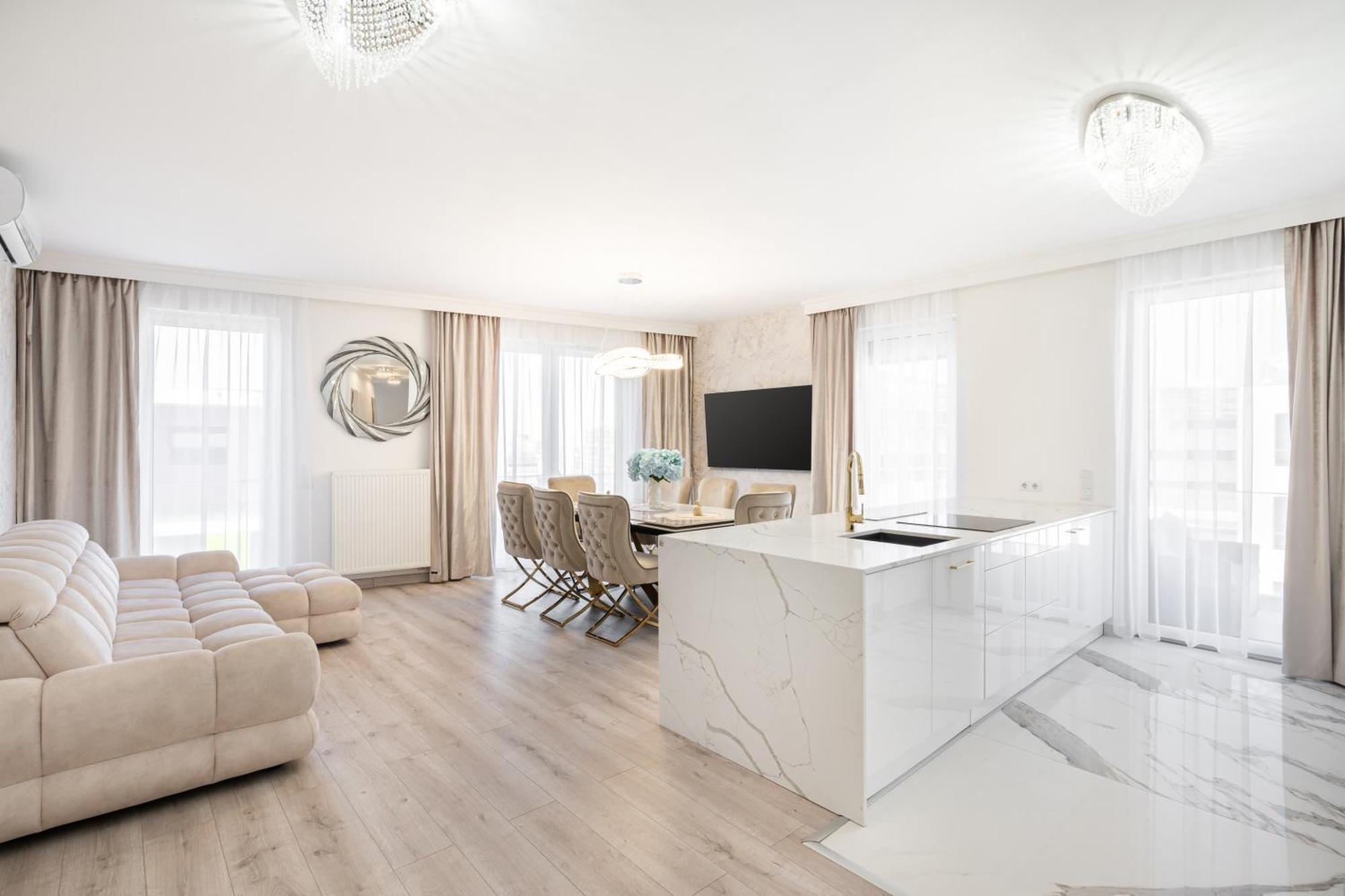 Heart Of Luxury With Amazing View * Будапешт
